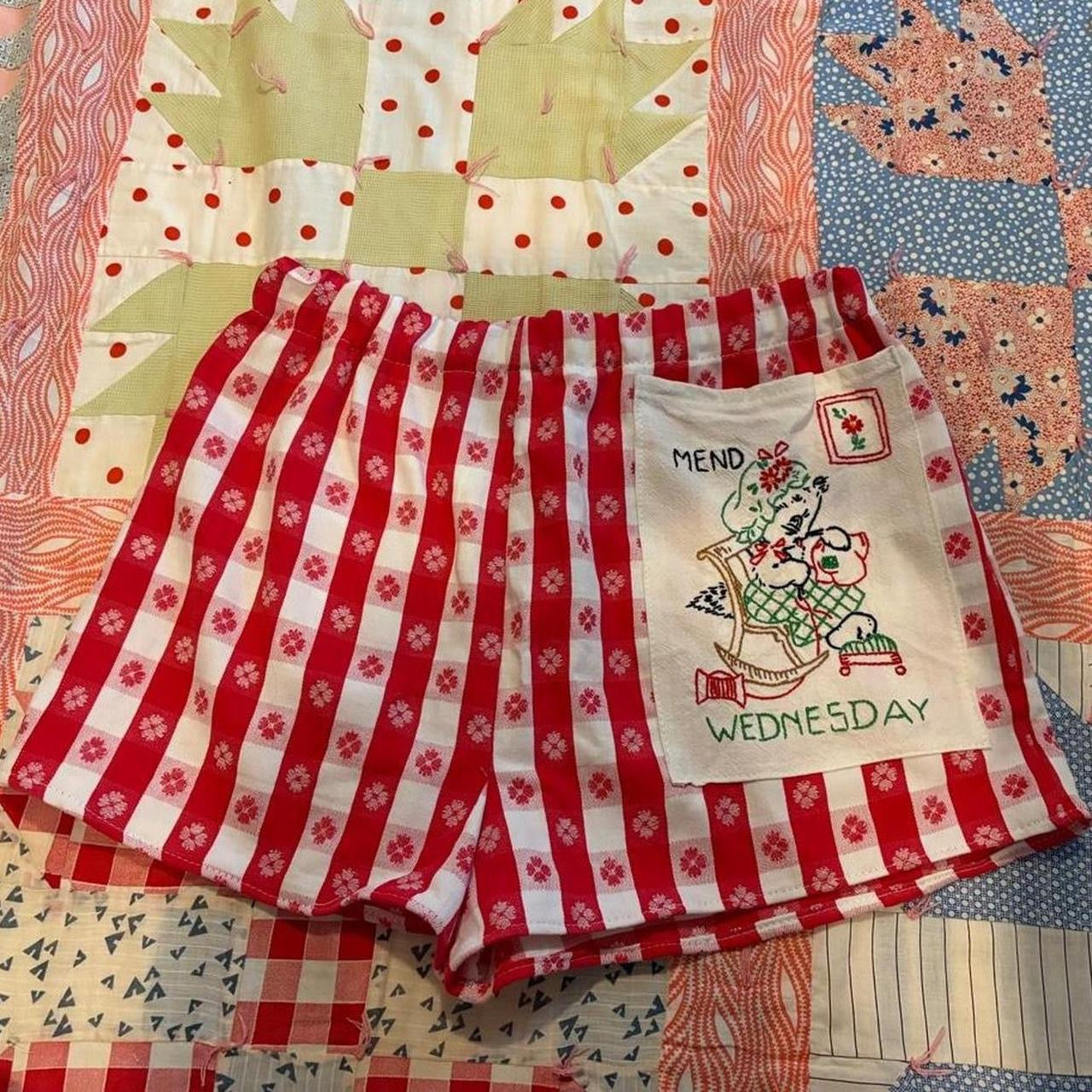 Mend On Wednesday Shorts