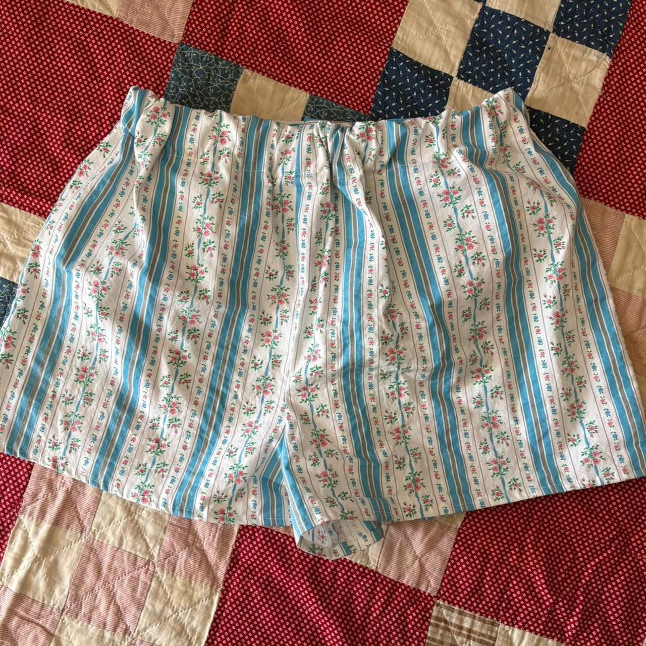 Thursday Shorts