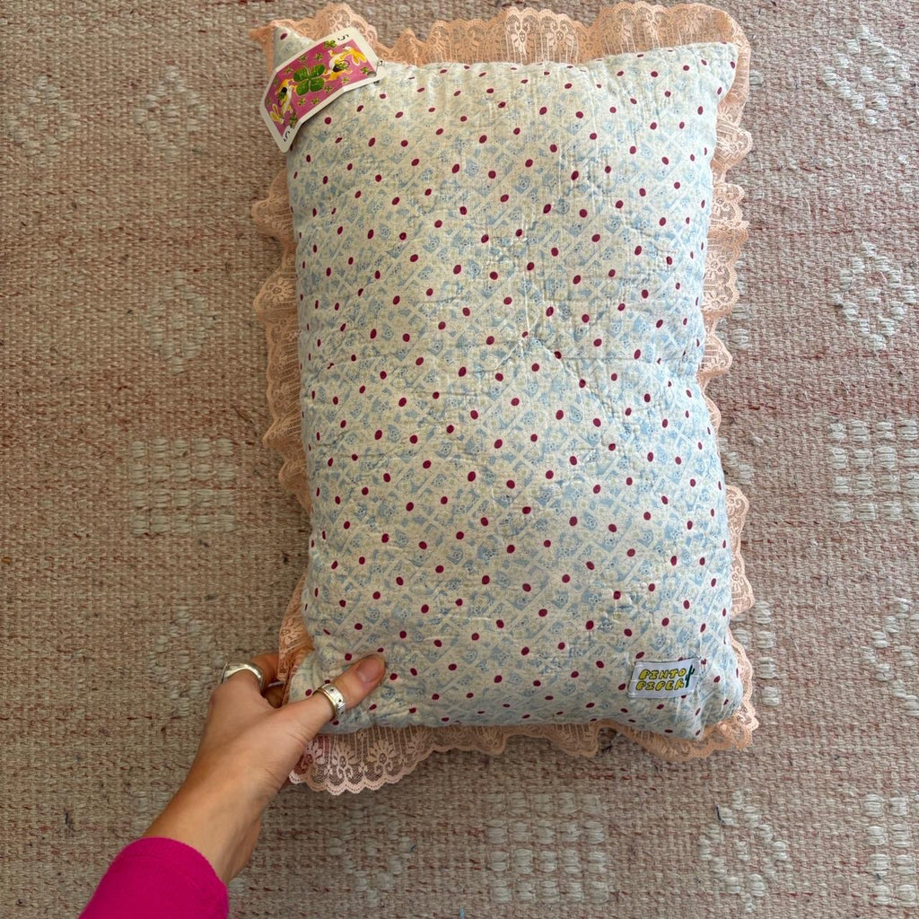 Sunbonnet Sue Pillow