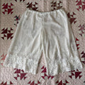 Lace bloomers