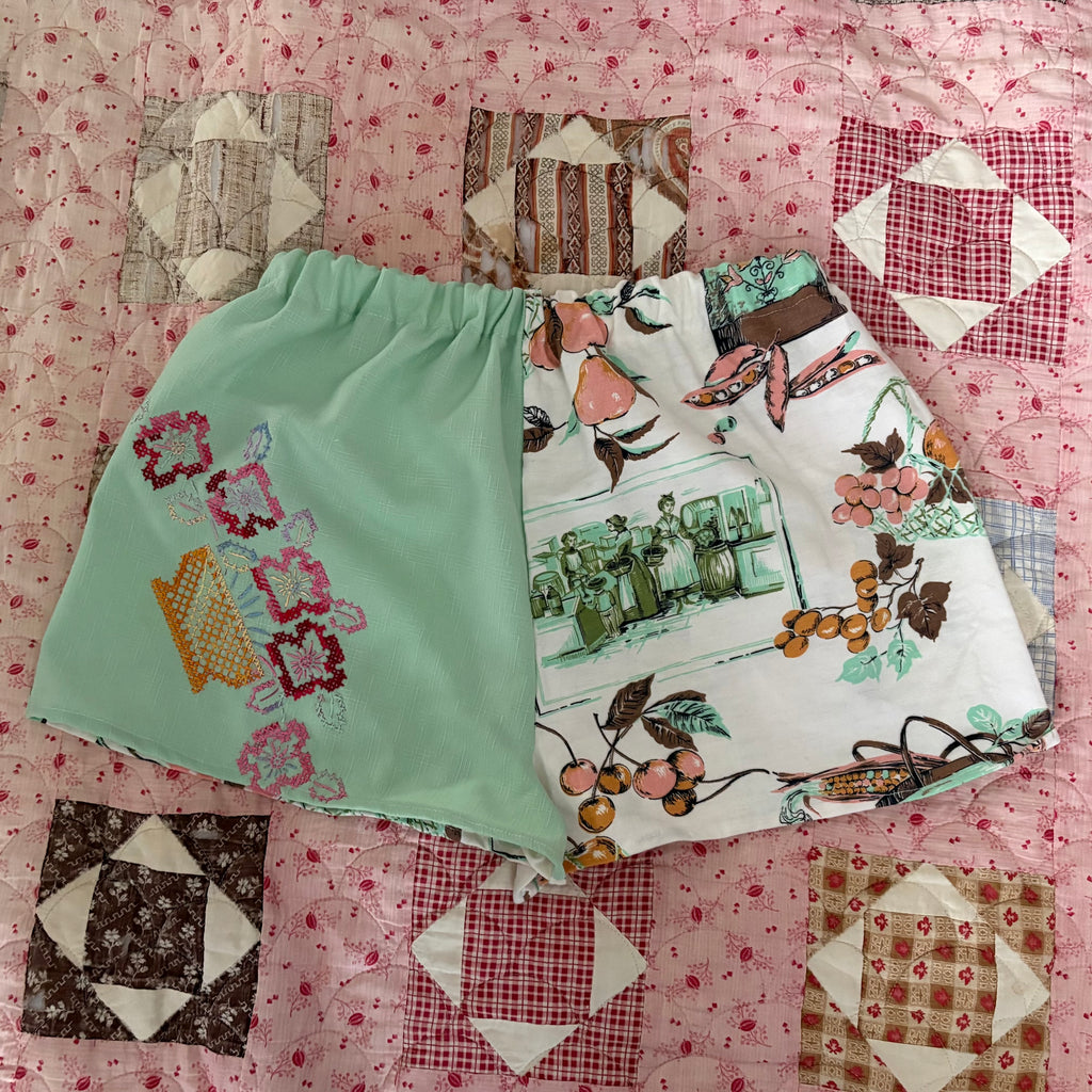 Tablecloth Shorts