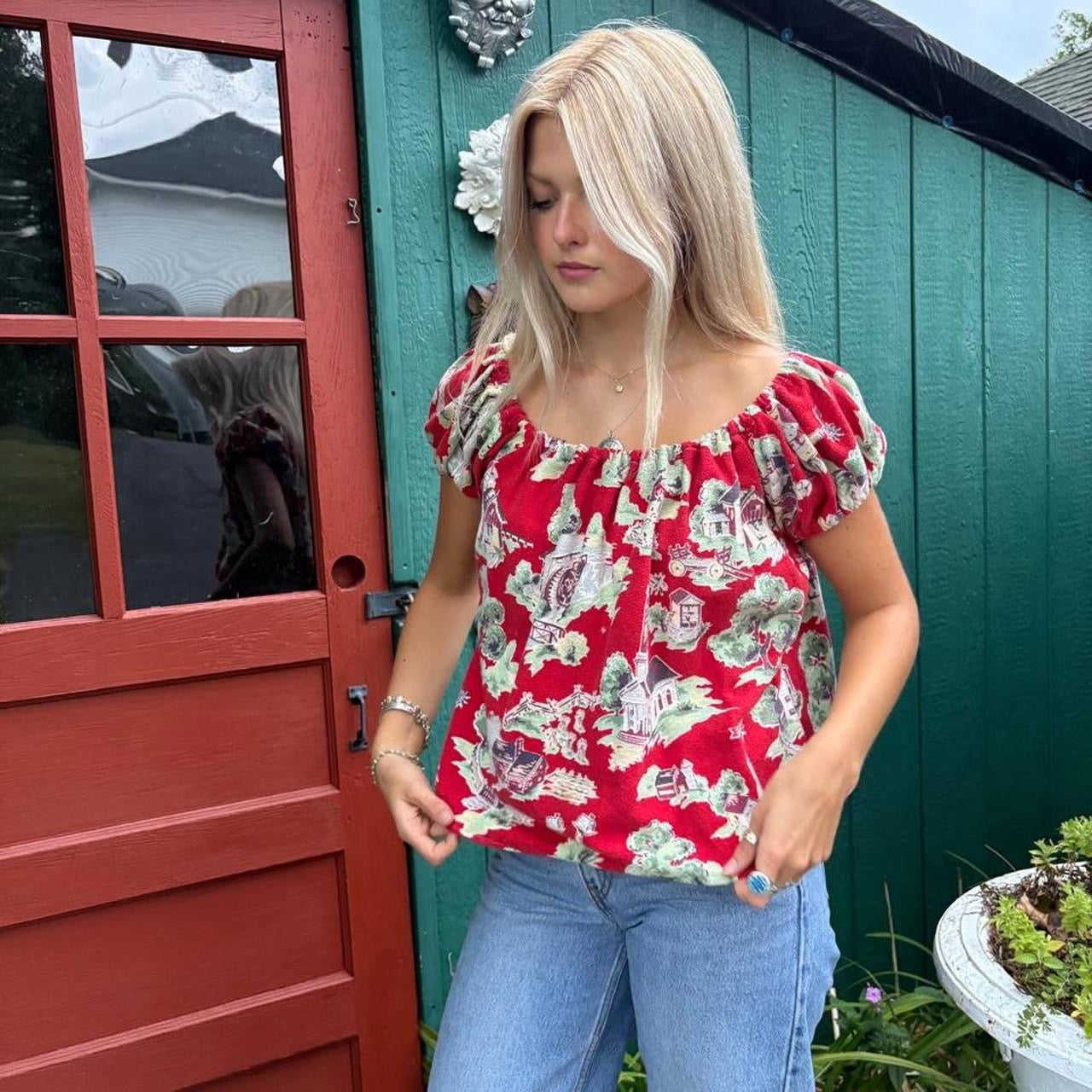 Town Print Puff Sleeve Top