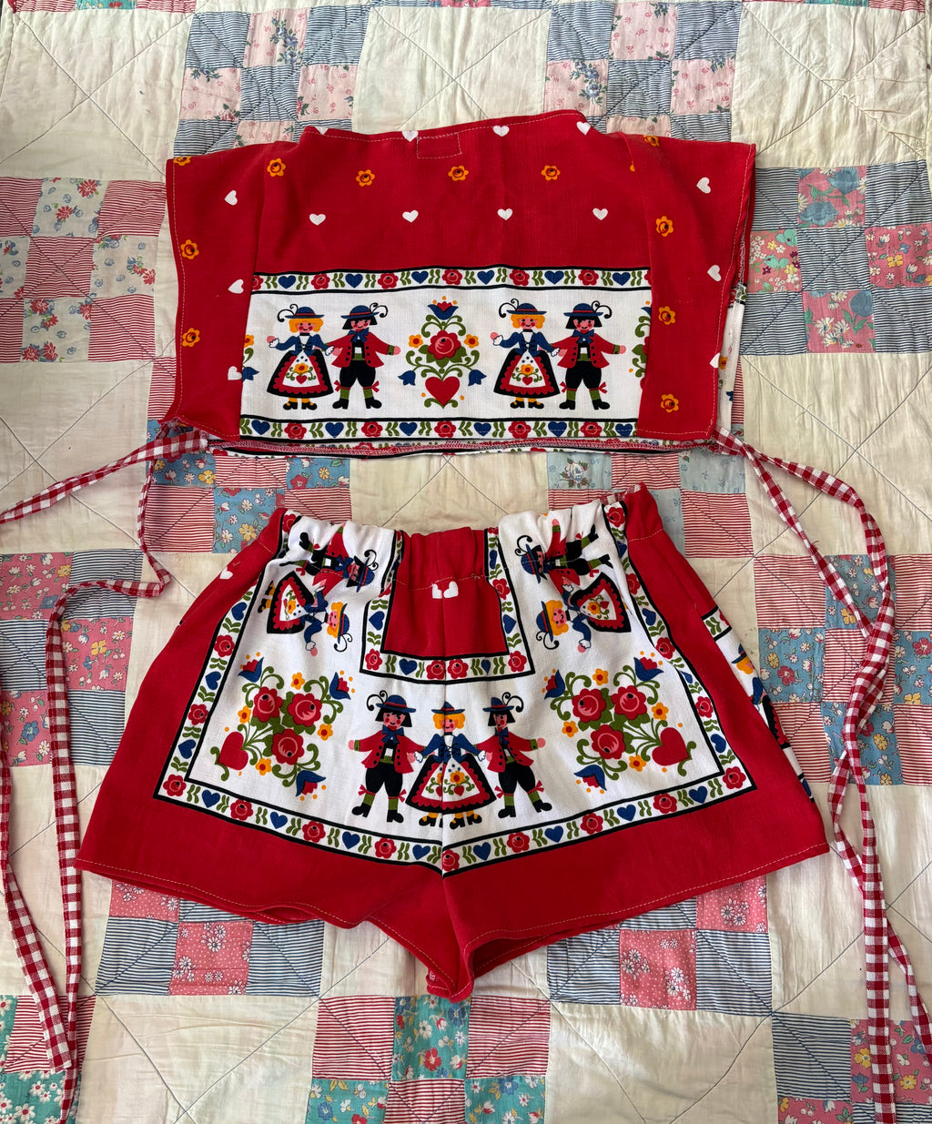 Dutch Print Play Set