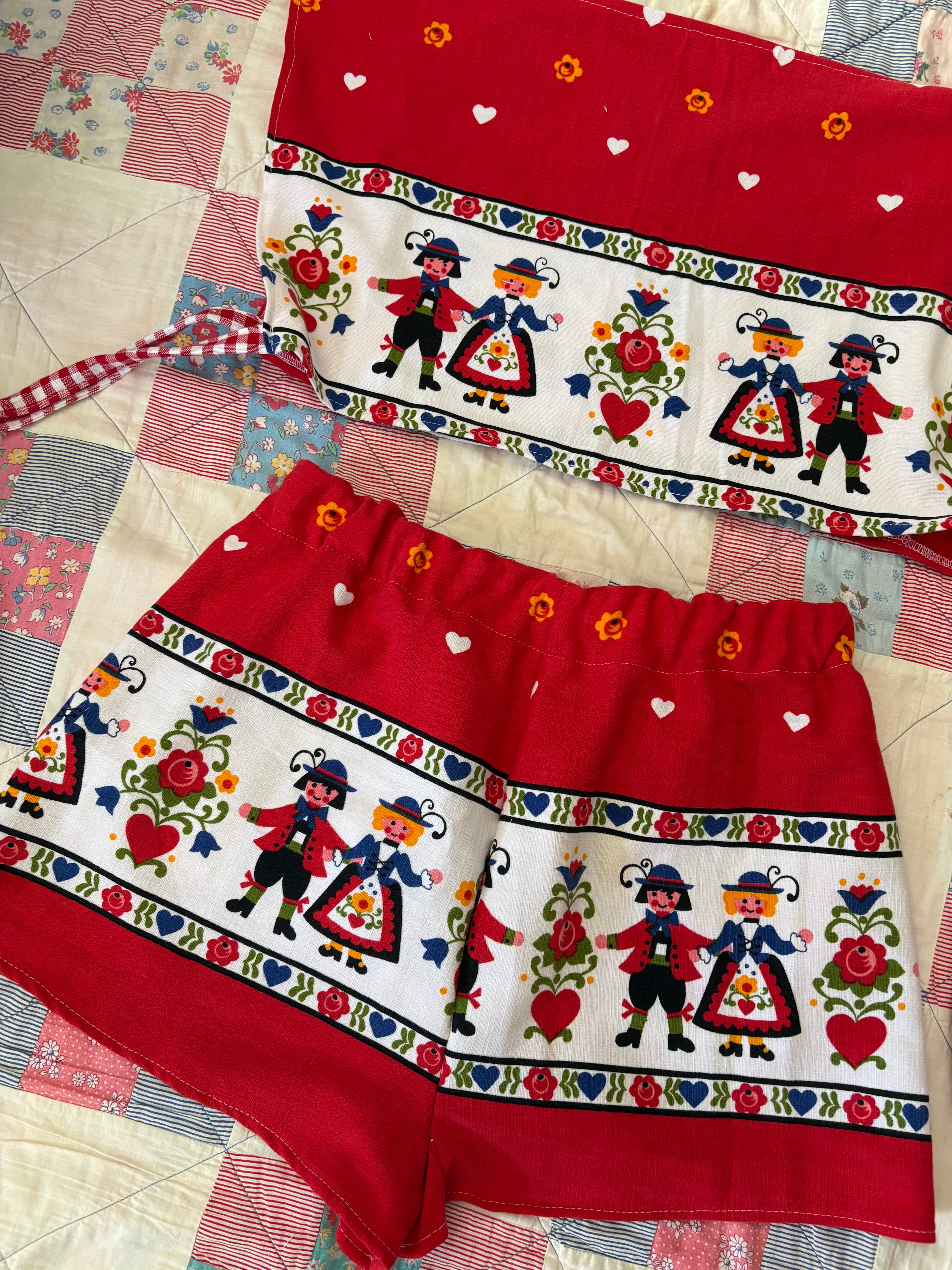 Dutch Print Play Set