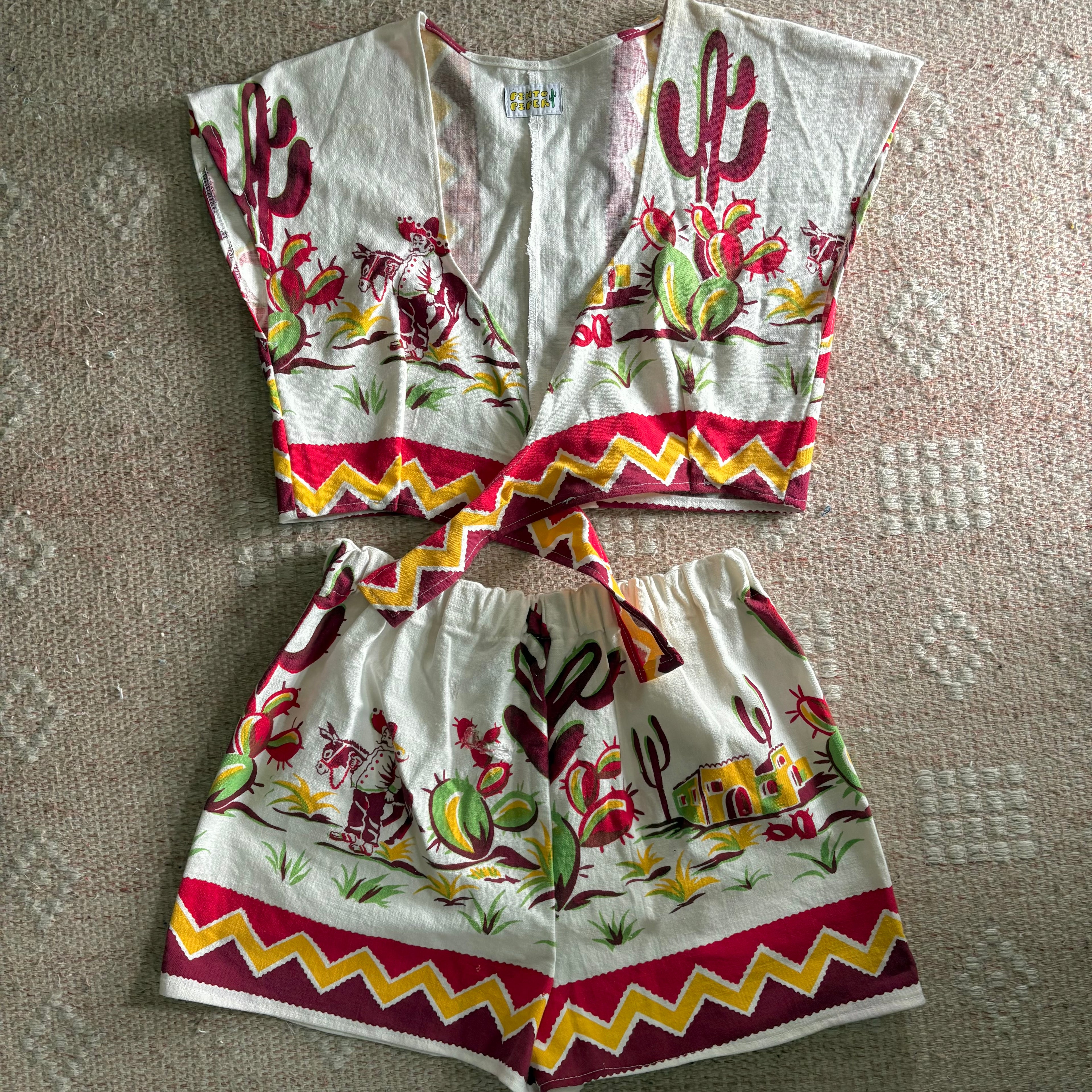 Southwestern Tablecloth Play Set